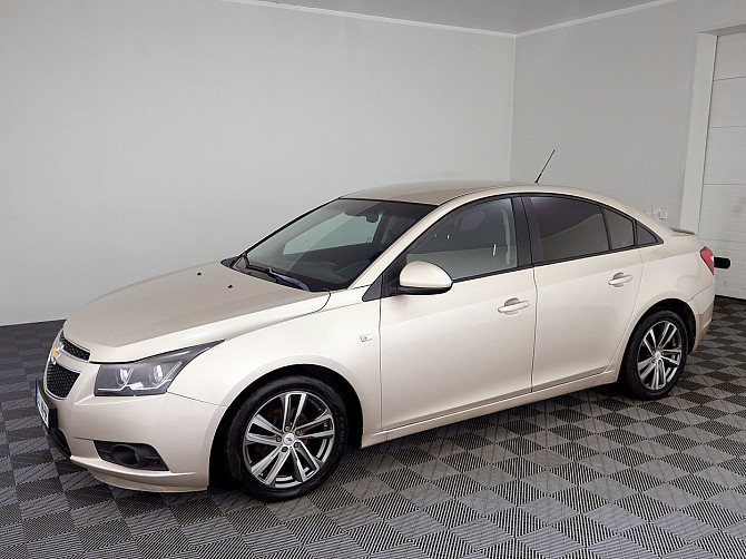 Chevrolet Cruze Comfort 1.8 104kW Таллин - изображение 2