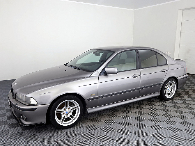 BMW 530 M-Pakett Facelift ATM 2.9 D 142kW Tallina - foto 2