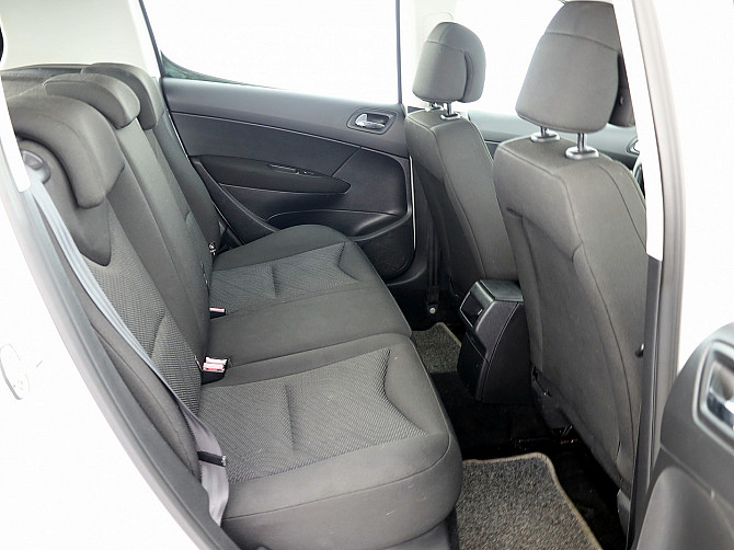 Peugeot 308 Elegance Facelift 1.6 HDi 82kW Tallina - foto 7