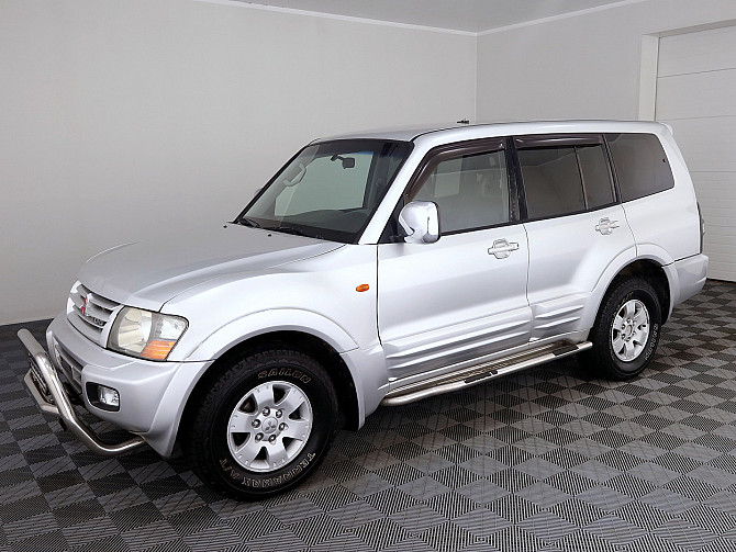 Mitsubishi Pajero Luxury ATM 3.2 DI-D 121kW Tallina - foto 2