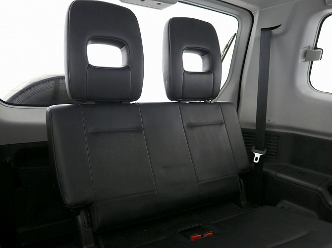 Mitsubishi Pajero Luxury ATM 3.2 DI-D 121kW Tallina - foto 8