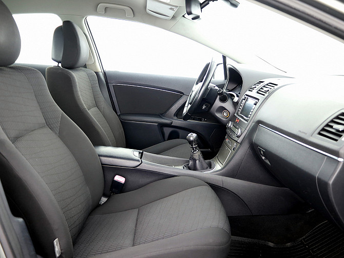 Toyota Avensis Linea Sol 1.8 108kW Таллин - изображение 6