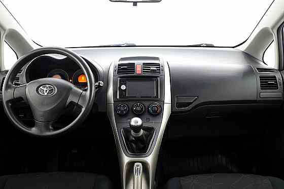 Toyota Auris Linea Sol 1.4 71kW Tallina