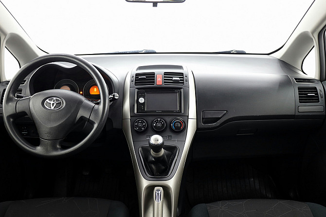 Toyota Auris Linea Sol 1.4 71kW Tallina - foto 5