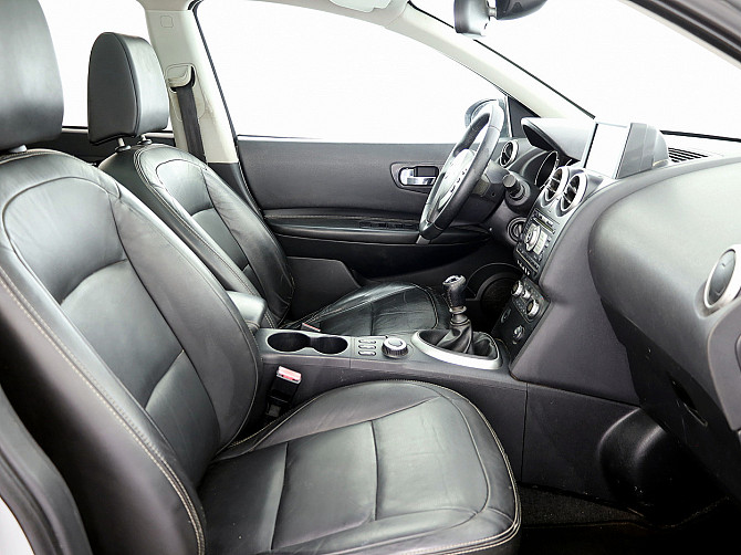 Nissan Qashqai+2 Luxury 4x4 2.0 dCi 110kW Tallina - foto 6