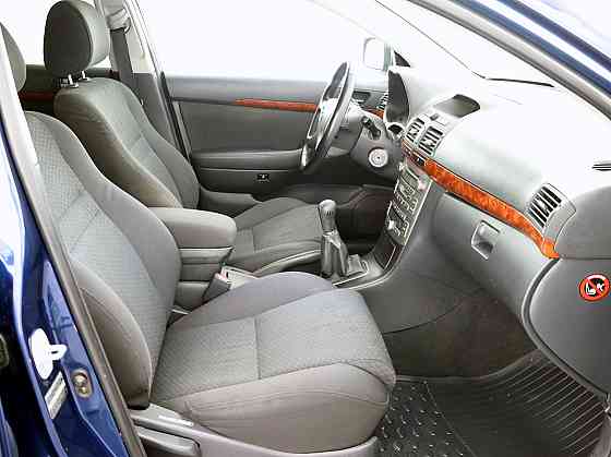 Toyota Avensis Linea Sol 2.0 108kW Tallina