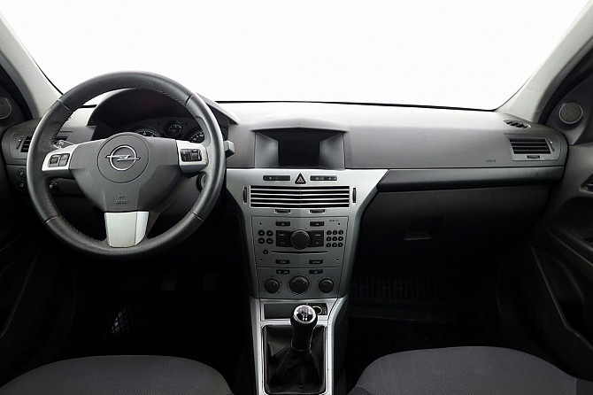 Opel Astra Facelift 1.6 85kW Tallina - foto 5