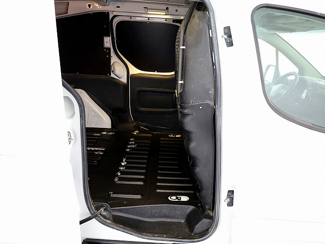 Peugeot Partner Van Facelift 1.6 HDI 55kW Tallina - foto 7