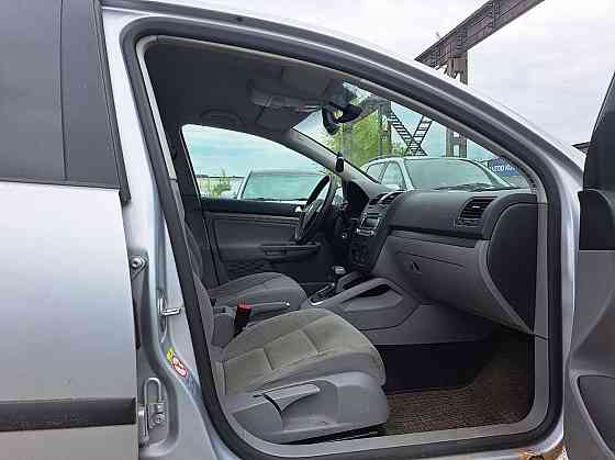Volkswagen Golf Comfortline ATM 1.6 85kW Tallina