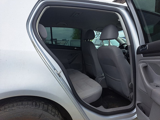 Volkswagen Golf Comfortline ATM 1.6 85kW Tallina - foto 7