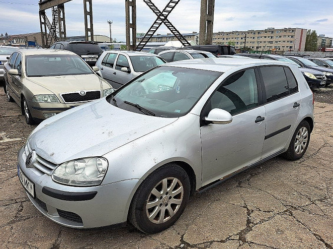 Volkswagen Golf Comfortline ATM 1.6 85kW Tallina - foto 2