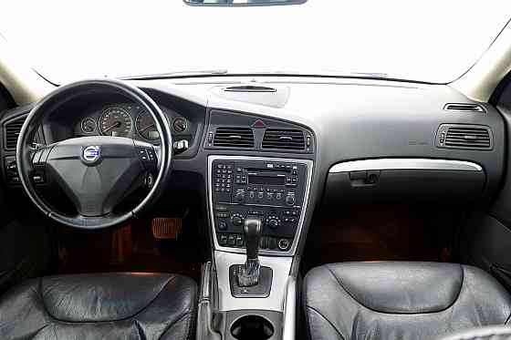 Volvo XC70 Summum Facelift ATM 2.4 D5 136kW Tallina