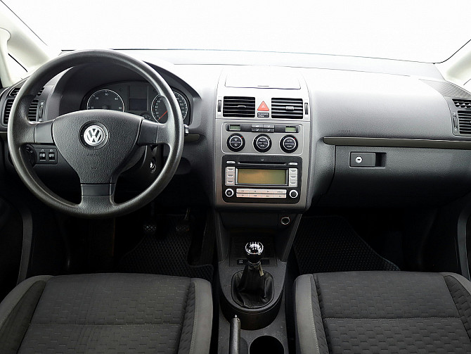Volkswagen Touran Comfortline Facelift 1.9 TDI 77kW Таллин - изображение 5