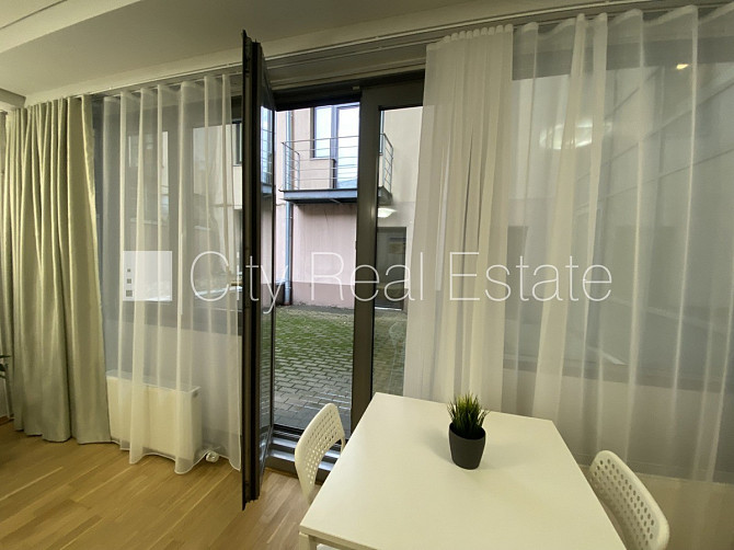 Projekts - Kalpaka Park Residence, fasādes māja, renovēta māja, objektu apsargā fiziskā Rīga - foto 9