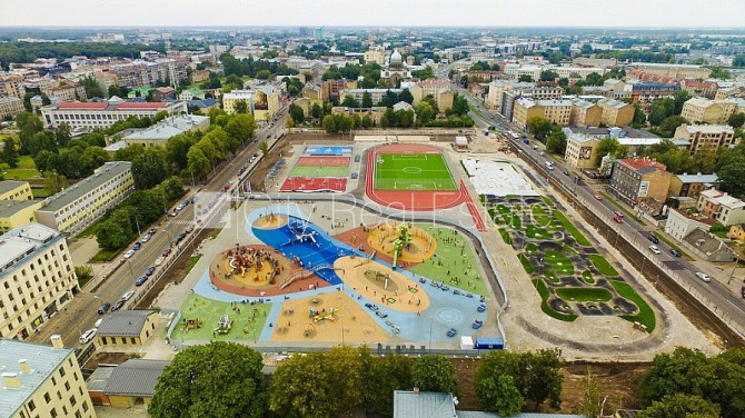 Pagalma ēka, renovēta māja, slēgts pagalms, ieeja no ielas un pagalma, kāpņu telpa pēc Rīga - foto 18