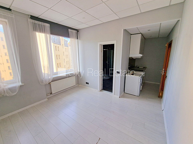 Jaunceltne, fasādes māja, slēgts pagalms, ieeja no ielas, ir lifts, kāpņu telpa pēc Rīga - foto 4