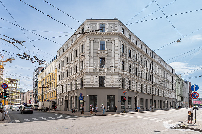 Projekts - Place 4, fasādes māja, renovēta māja, slēgts pagalms, ieeja no ielas, ir lifts, Rīga - foto 1