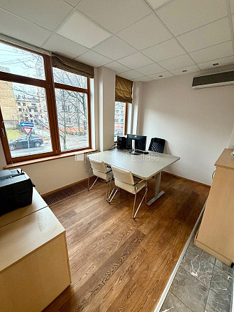 Zeme īpašumā, jaunceltne, fasāde ar dekoratīvo apmetumu, energo efektīva māja, slēgta Rīga - foto 14