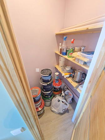 Fasādes māja, renovēta māja, vieta automašīnai, ieeja no pagalma, kāpņu telpa pēc Jelgava un novads - foto 17