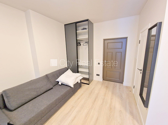 Fasādes māja, renovēta māja, slēgts pagalms, ieeja no ielas, ir lifts, kāpņu telpa pēc Rīga - foto 6