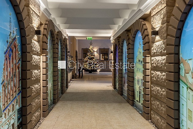 Pagalma ēka, fasādes māja, renovēta māja, slēgts pagalms, ieeja no ielas, ir lifts, kāpņu Rīga - foto 19