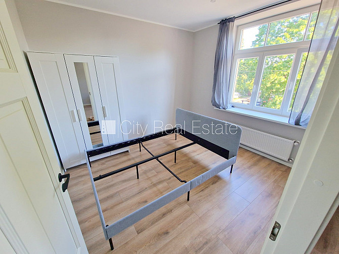 Fasādes māja, renovēta māja, slēgts pagalms, ieeja no ielas un pagalma, kāpņu telpa pēc Rīga - foto 8