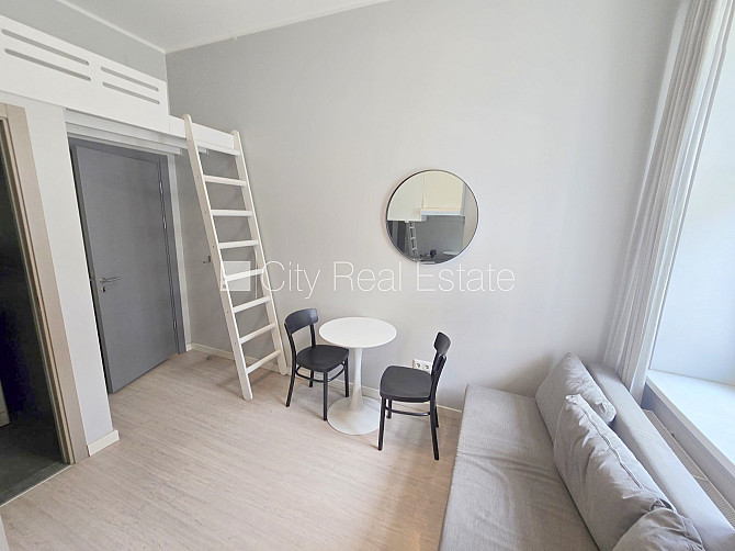 Fasādes māja, renovēta māja, slēgts pagalms, ieeja no ielas, kāpņu telpa pēc kosmētiskā Rīga - foto 5