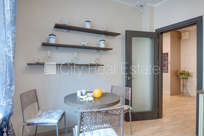 Jaunceltne, slēgts pagalms, vieta automašīnai, franču balkons, istabas izolētas 2 gab., Rīga - foto 10