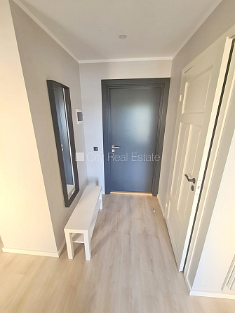 Fasādes māja, renovēta māja, slēgts pagalms, ieeja no ielas un pagalma, kāpņu telpa pēc Rīga - foto 8