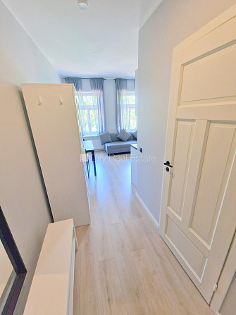 Fasādes māja, renovēta māja, slēgts pagalms, ieeja no ielas un pagalma, kāpņu telpa pēc Rīga - foto 11