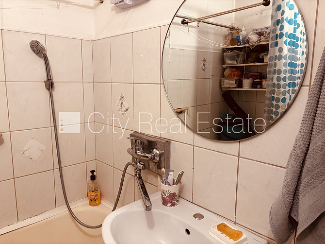 Zemes nomas maksa 4,33 EUR/mēnesī, metāla jumta segums, dzelzsbetona starp stāvu pārsegumi, Rīga - foto 9