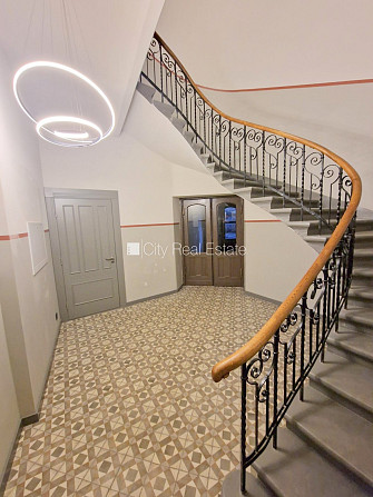 Pagalma ēka, renovēta māja, slēgts pagalms, slēgta teritorija, ieeja no ielas un pagalma, Rīga - foto 17