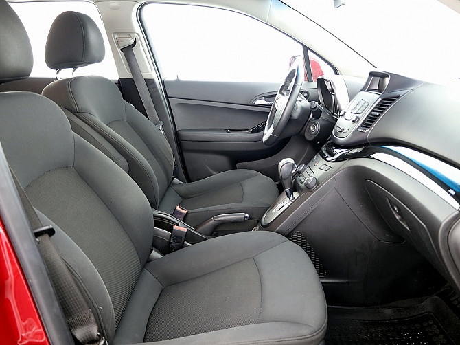 Chevrolet Orlando Comfort ATM 1.8 104kW Таллин - изображение 6