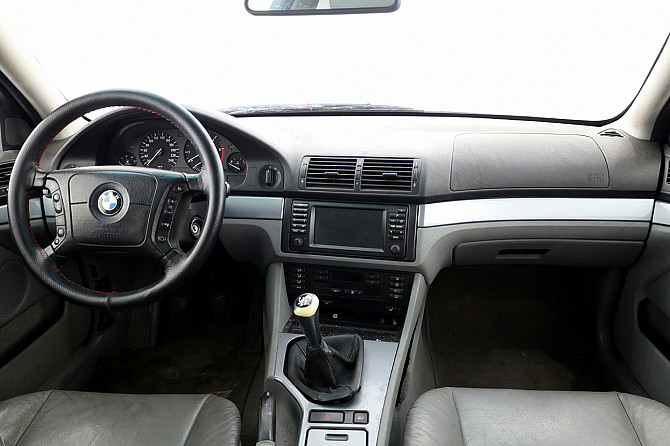 BMW 530 Touring Facelift 2.9 D 142kW Tallina - foto 5