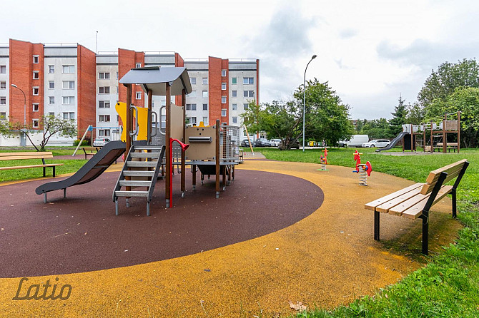 Piedāvājam iegādāties pārdomāta plānojuma un gaišu trīs istabu dzīvokli Jūrmalā, Jūrmala - foto 4