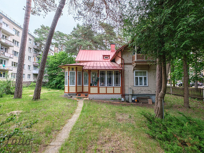 Piedāvājam unikālu iespēju iegādāties vizuāli saistošu 19. gadsimta beigu dzīvojamo māju Jūrmala - foto 3