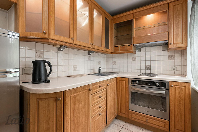 Pārdod 2 istabu dzīvokli Klīversalā!

Dzīvokļa plānojums:

viesistaba apvienota ar Rīga - foto 3