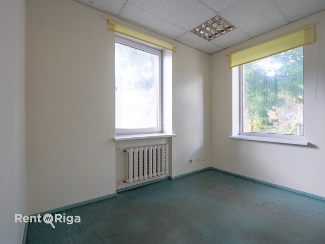 Piedāvājumā plašas un gaišas biroja telpas Teikā, stratēģiski izdevīgā vietā blakus VEF Rīga - foto 5