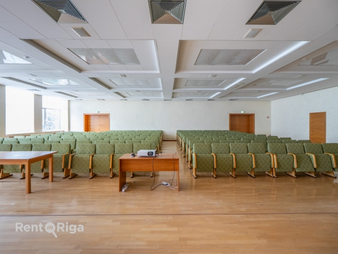 Plašas biroja telpas industriālajā parkā Ziepniekkalnā, Rīgā.  Iznomā gaišas un plašas Rīga - foto 3
