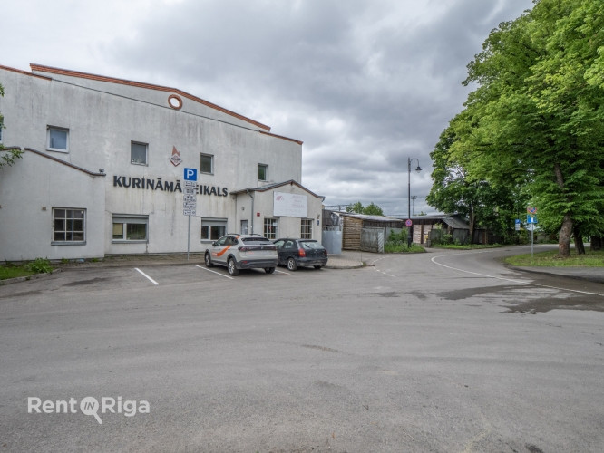 Pārdod namīpašumu Grīziņkalnā  pie paša parka  Tiek pārdots namīpašums stratēģiski Rīga - foto 1