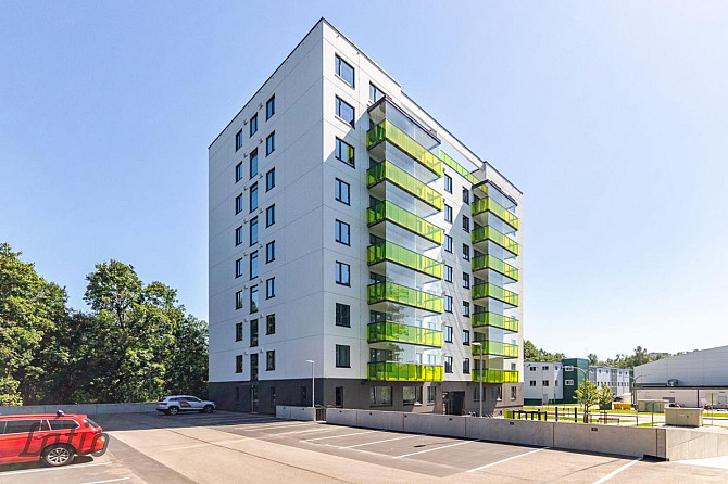 Pārdošanā funkcionāls un kvalitatīvi izbūvēts 4 istabu dzīvoklis modernā dzīvojamā Rīga - foto 1