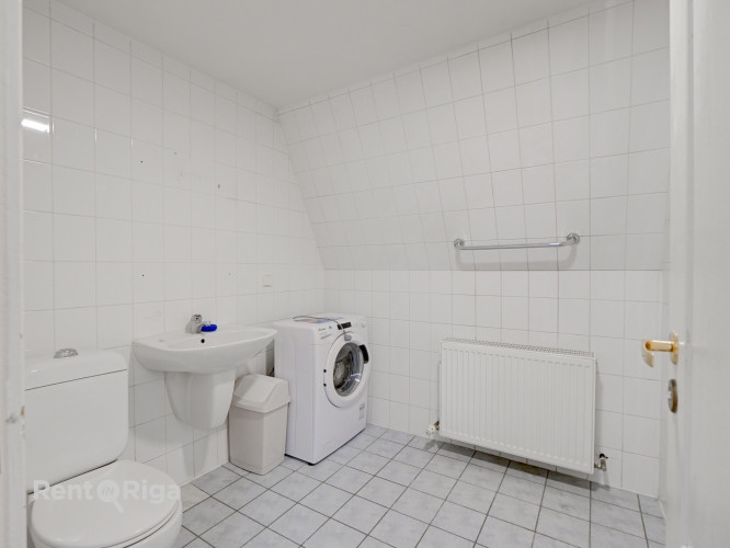 Divstāvu birojs Jēkaba kazarmās.  Pirmajā līmenī ir plaša koridora un virtuves zona, 1 Rīga - foto 8