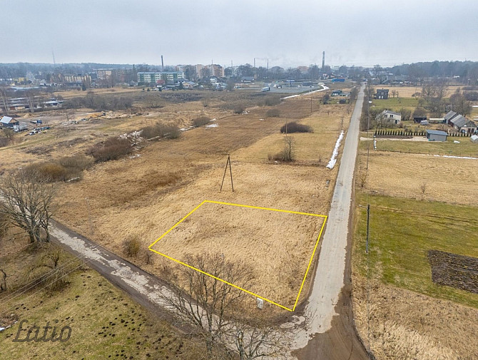 Pārdod privātās apbūves zemes gabalu Salacgrīvā, Tīruma ielā! Platība 635 m2. Salaspils - foto 1