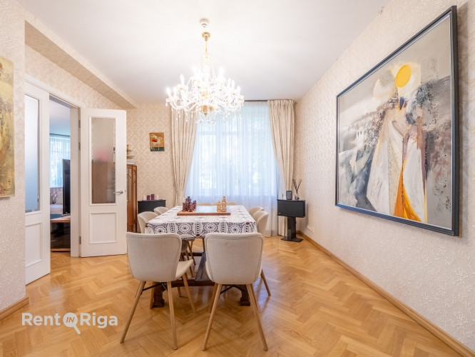 Eleganta mūra privātmāja vienā no pieprasītākajām Rīgas apkaimēm  Mežaparkā.  Īpašums Rīga - foto 3