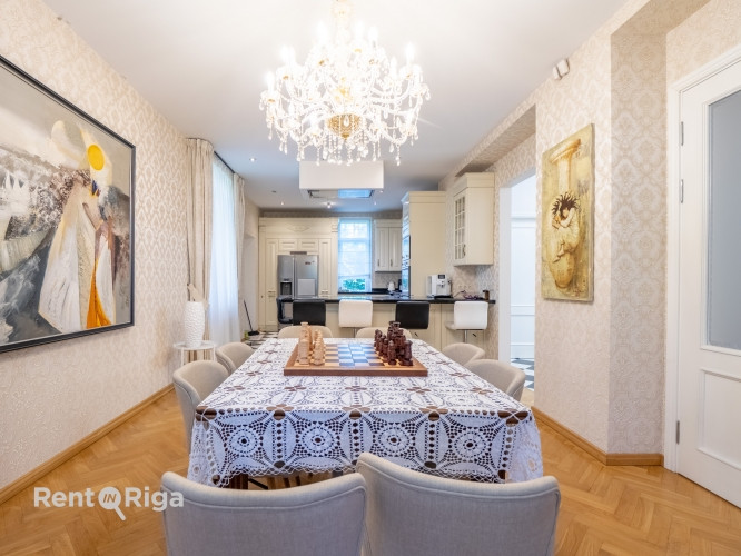 Eleganta mūra privātmāja vienā no pieprasītākajām Rīgas apkaimēm  Mežaparkā.  Īpašums Rīga - foto 7