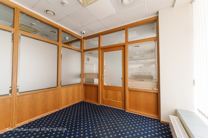 Tirdzniecības telpas/birojs - Rīgas centrā.  Telpu kopējā platība 210 m2  + Telpas ērtā un Rīga - foto 6