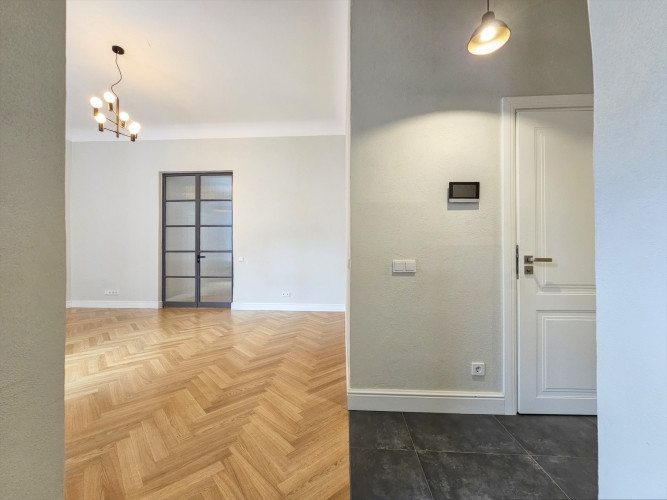 2-istabu dzīvoklis Klusajā centrā Skyhold Rezidencē  Vai meklējat lielisku dzīvokli, kas Rīga - foto 1