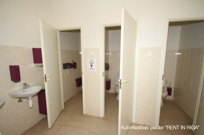 Izīrē plašas atvērta plānojuma telpas  piemērotas birojam, apmācībām, ekspozīciju zālei, Rīga - foto 7
