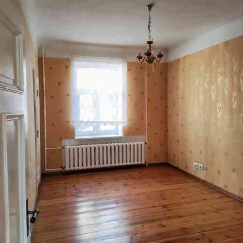Аутентичная квартира с тремя изолированными комнатами в центре Риги, Rīga