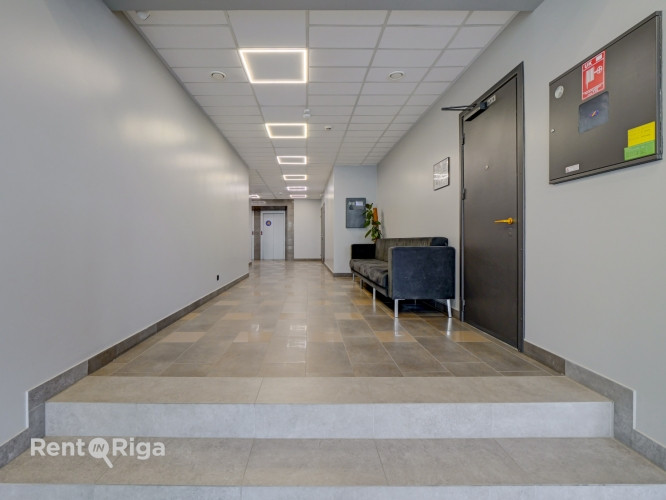 Tirzniecības telpas uz nomu ķengaragā. kopējā platība 162,4m2. Рига - изображение 6